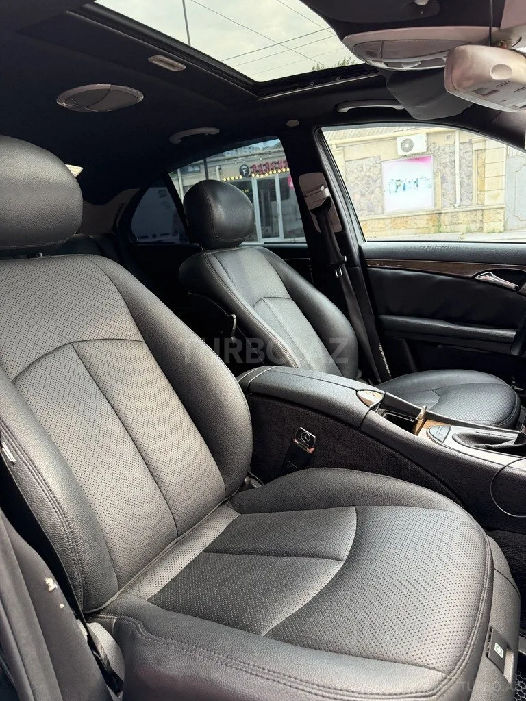 Mercedes E 280 — foto 3/4