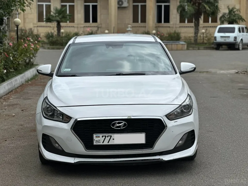 Hyundai i30 — foto 4/4