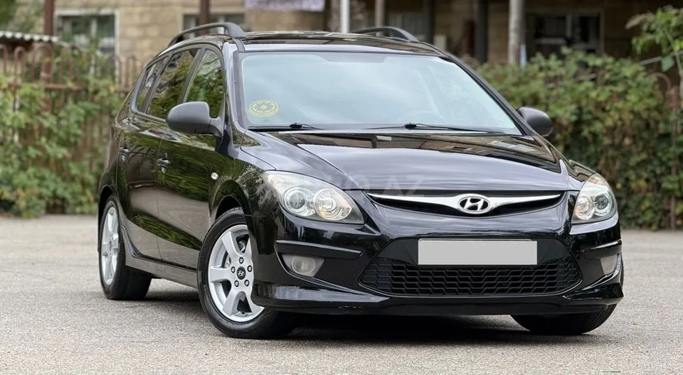 Hyundai i30 — foto 2/4
