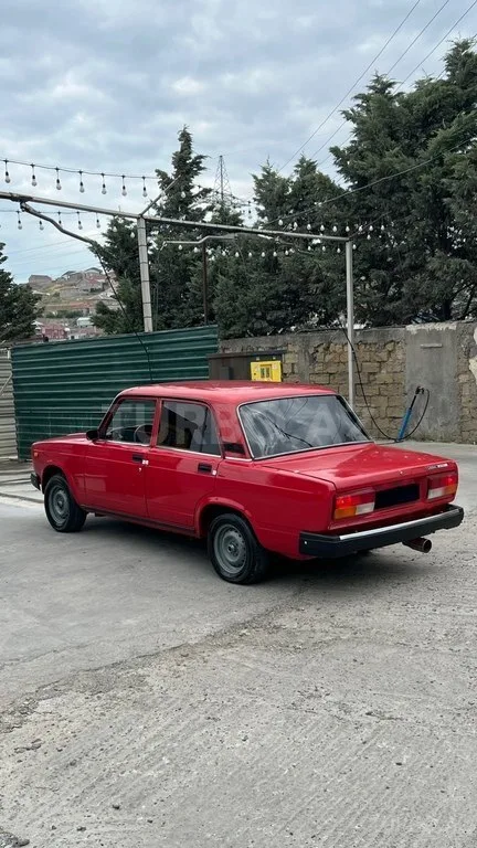 LADA (VAZ) 2107 — foto 4/4