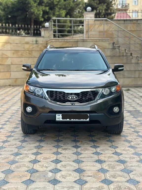 Kia Sorento — foto 1/4