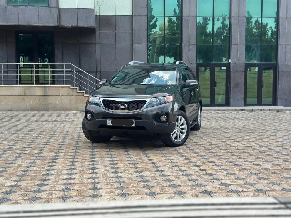 Kia Sorento — foto 2/4