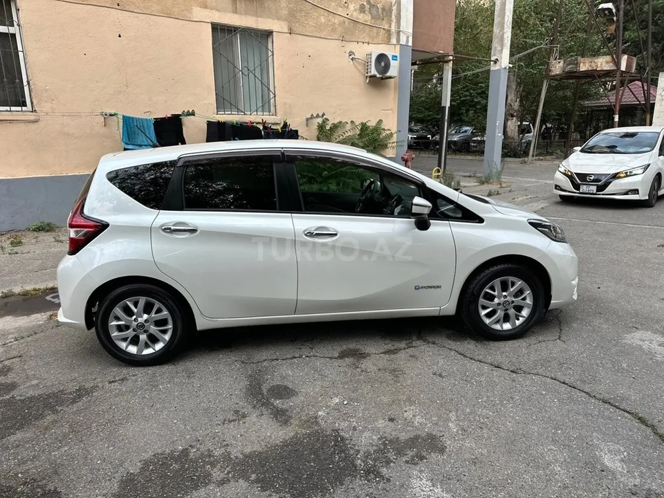 Nissan Note — foto 4/4