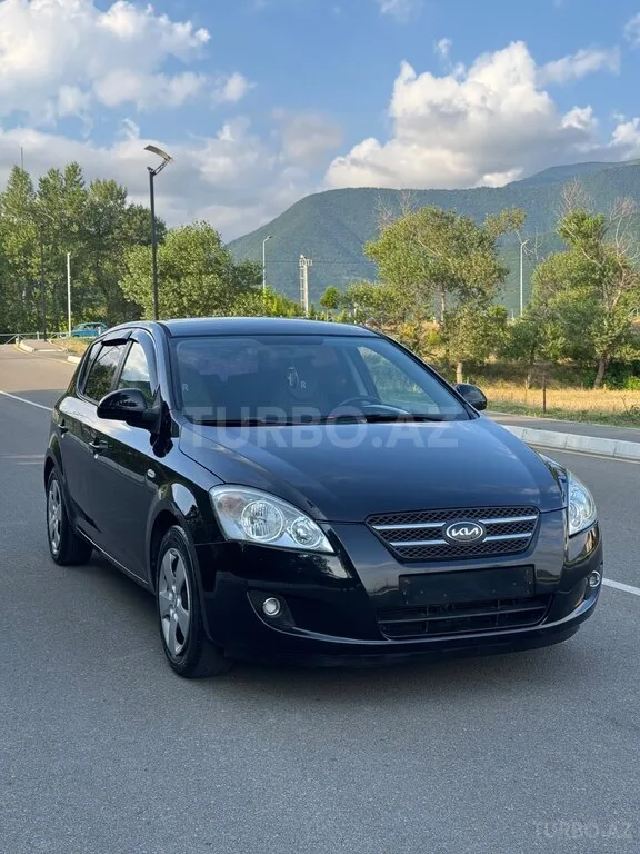 Kia Ceed — foto 1/4