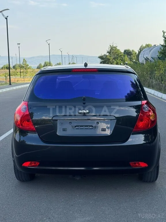 Kia Ceed — foto 4/4