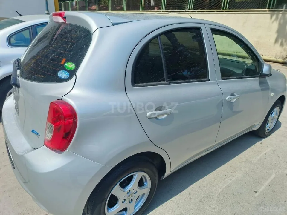 Nissan March — foto 3/4