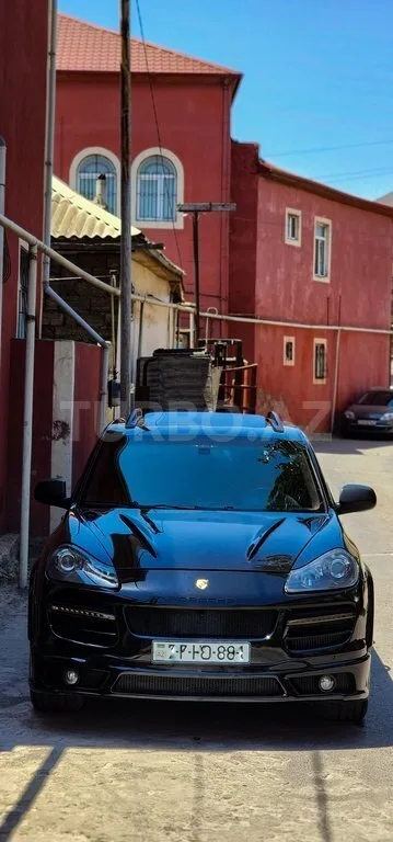 Porsche Cayenne — foto 2/4