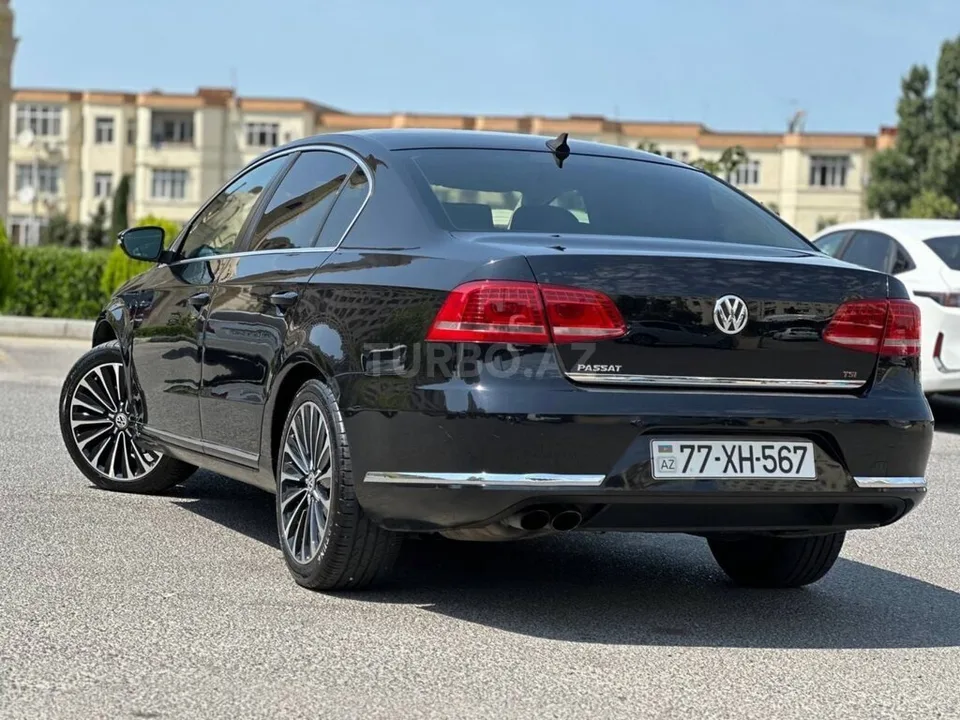 Volkswagen Passat — foto 3/4