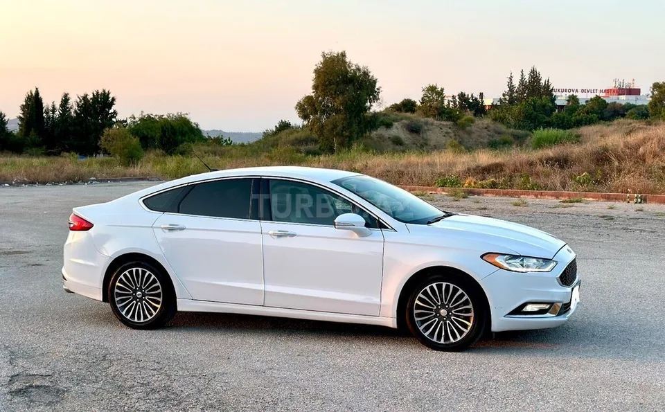Ford Fusion (North America) — foto 4/4