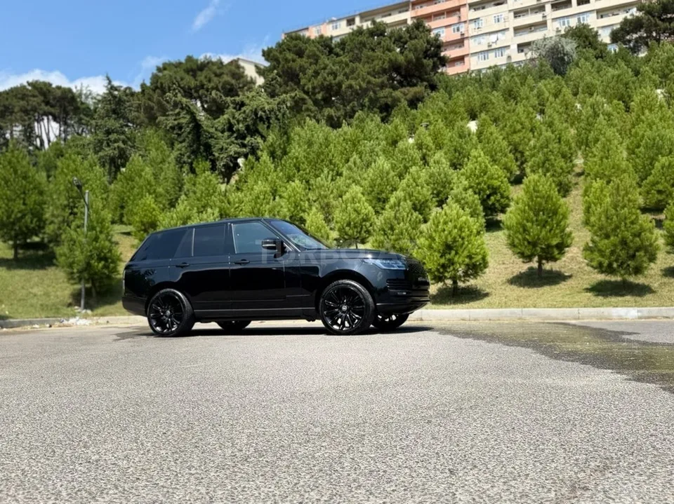 Land Rover Range Rover — foto 3/4