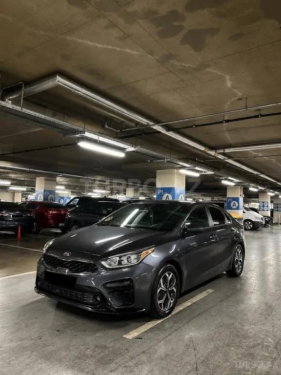 Kia Forte — foto 3/4