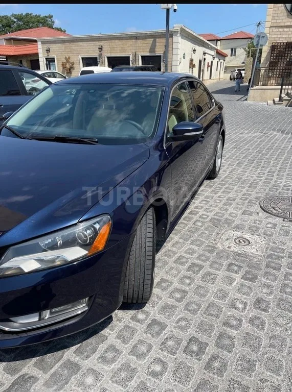 Volkswagen Passat — foto 2/4