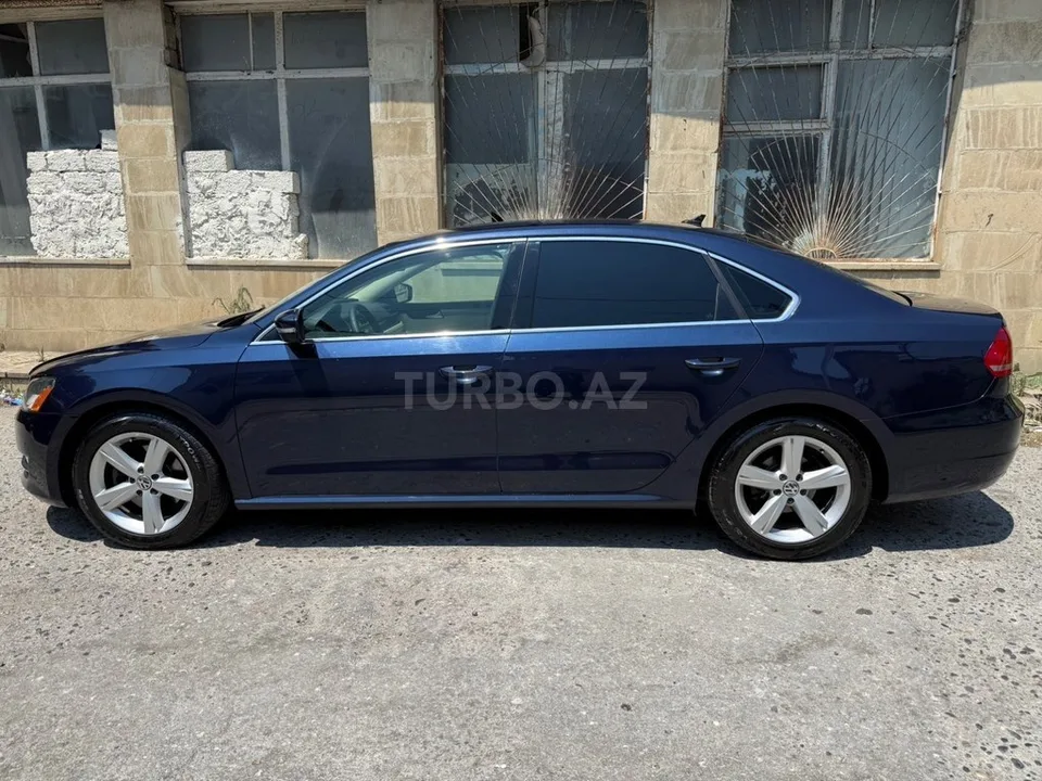 Volkswagen Passat — foto 3/4