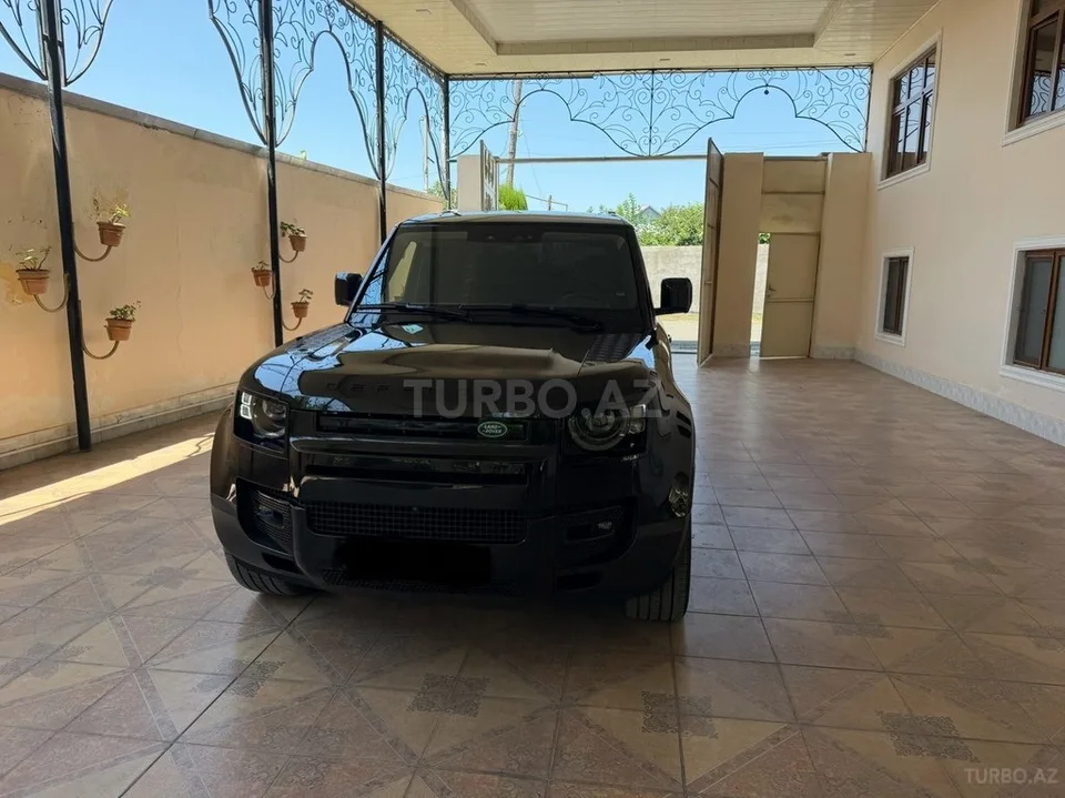 Land Rover Defender — foto 1/4