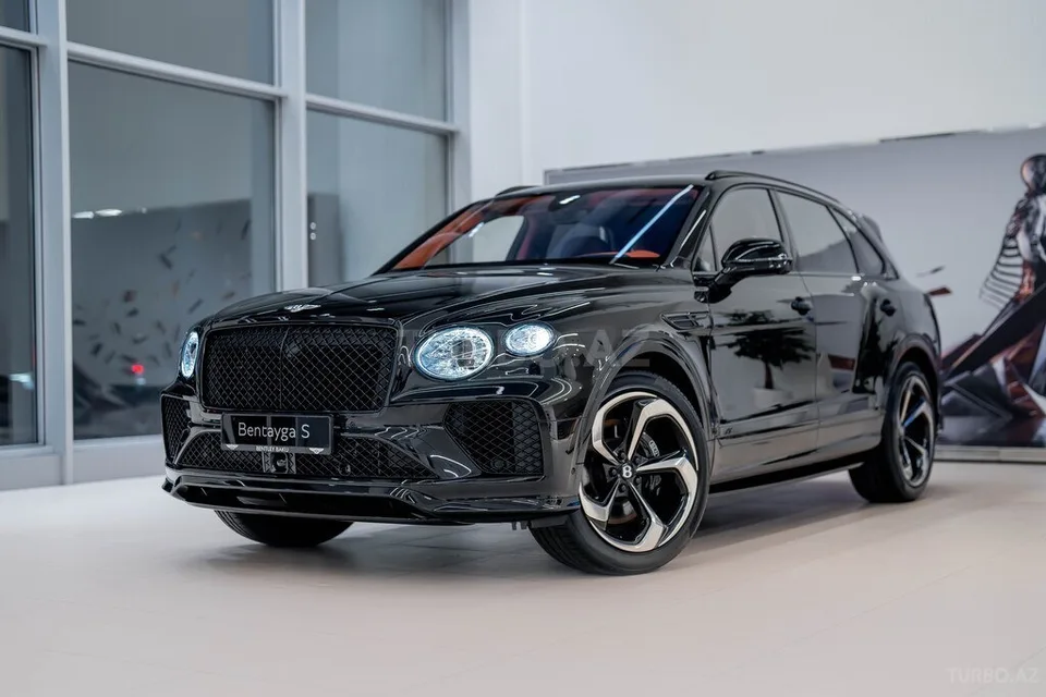 Bentley Bentayga — foto 1/4