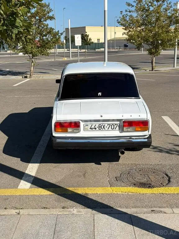 LADA (VAZ) 2107 — foto 2/4
