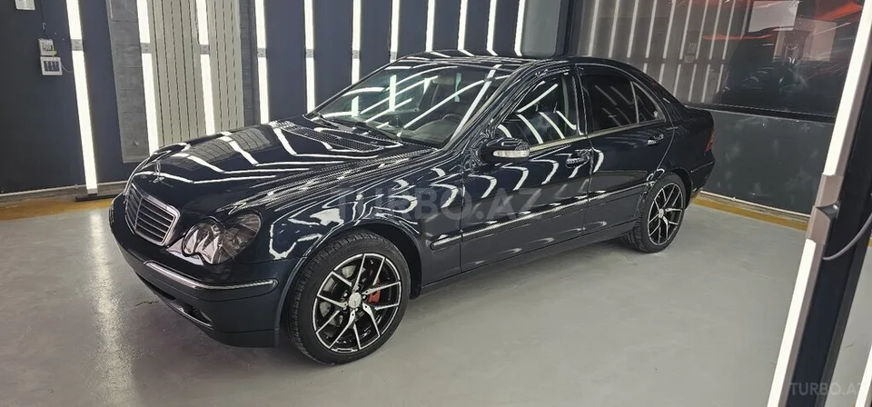 Mercedes C 240 — foto 4/4