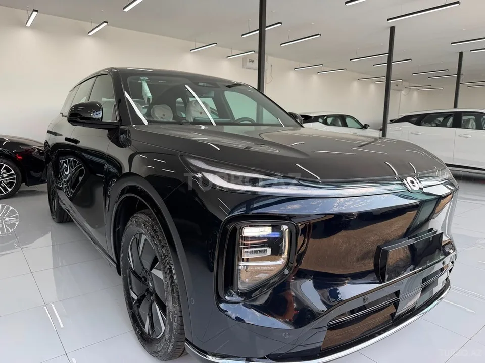 Changan Qiyuan Q07 — foto 3/4