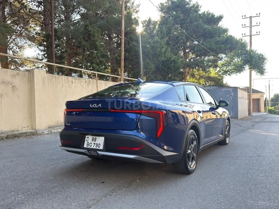 Kia K4 — foto 4/4