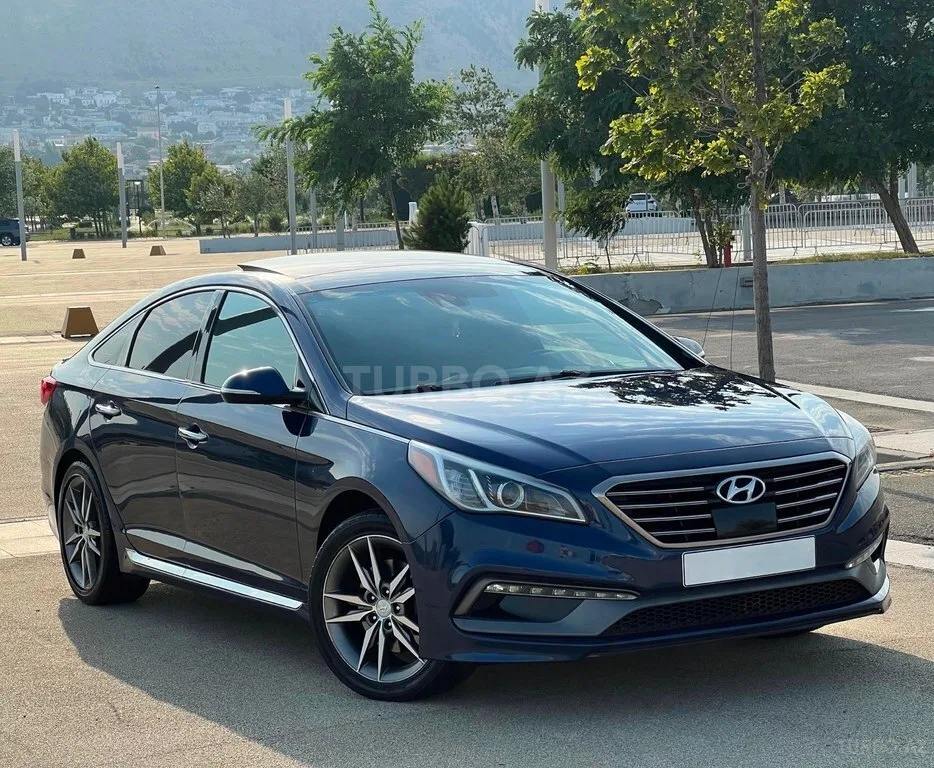 Hyundai Sonata — foto 1/4
