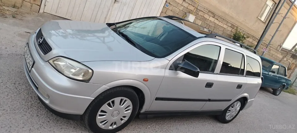 Opel Astra — foto 3/4