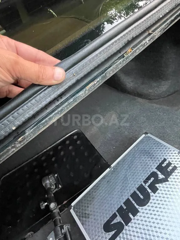 Mercedes C 180 — foto 4/4