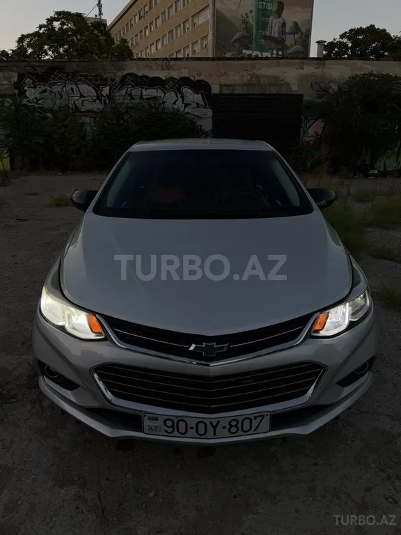 Chevrolet Cruze — foto 2/4