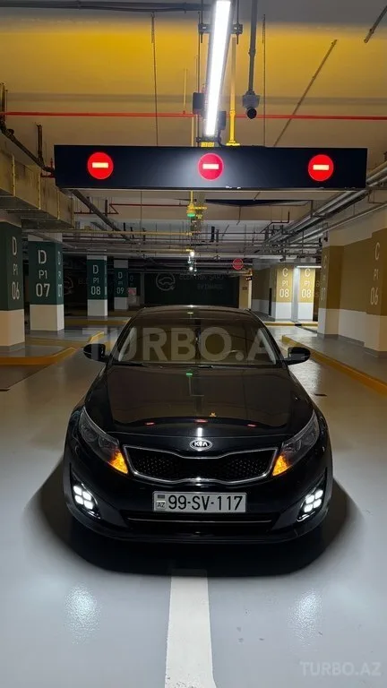 Kia K5 — foto 1/4