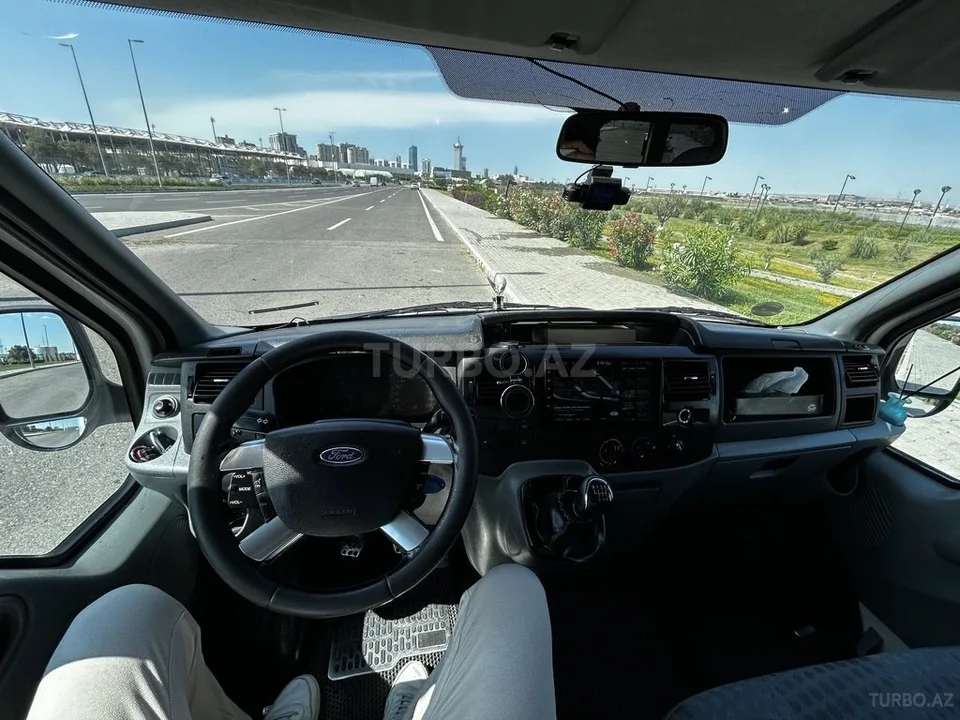 Ford Transit — foto 3/4