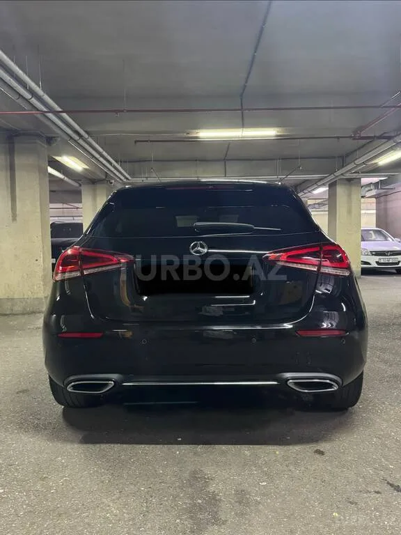 Mercedes A 180 — foto 2/4