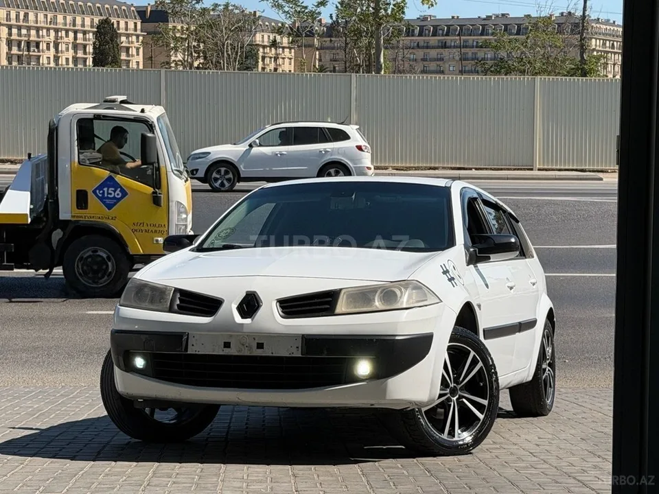 Renault Megane — foto 1/4