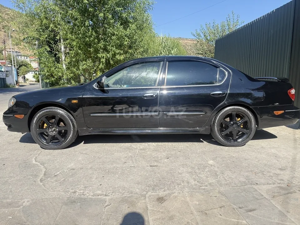 Nissan Maxima — foto 3/4