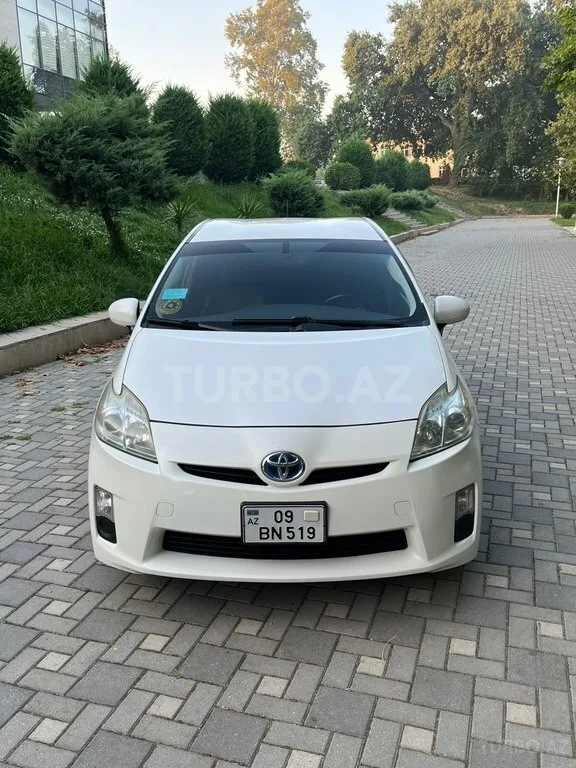Toyota Prius — foto 2/4