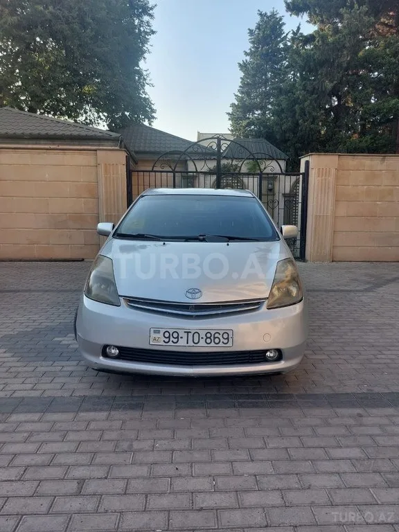 Toyota Prius — foto 4/4