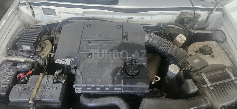 Mitsubishi Pajero io — foto 4/4
