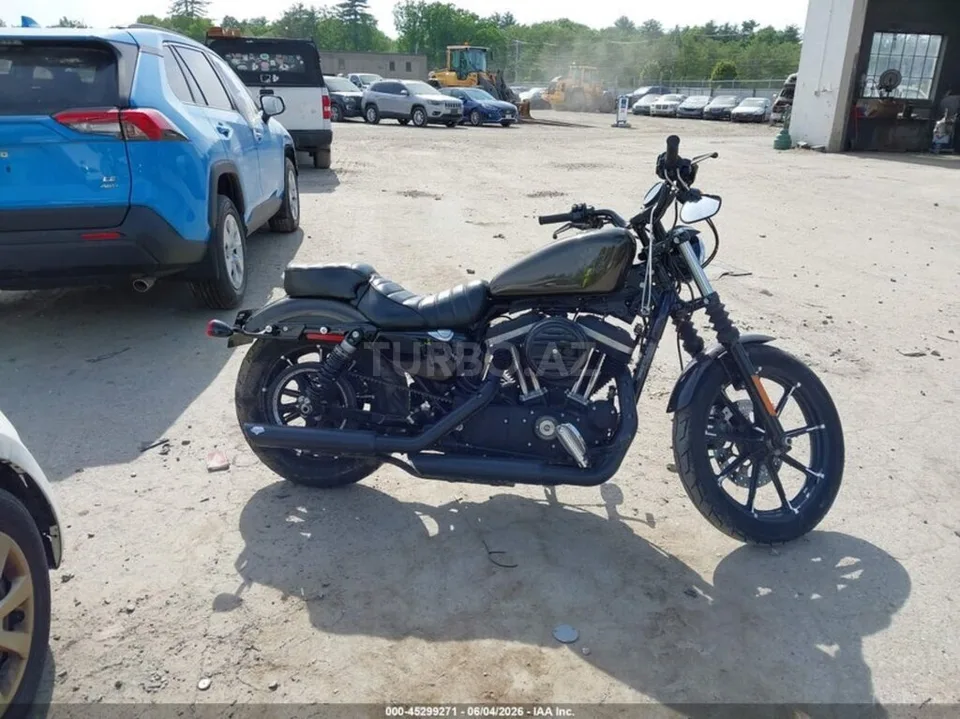 Harley-Davidson XL883N Sportster Iron 883 — foto 1/4