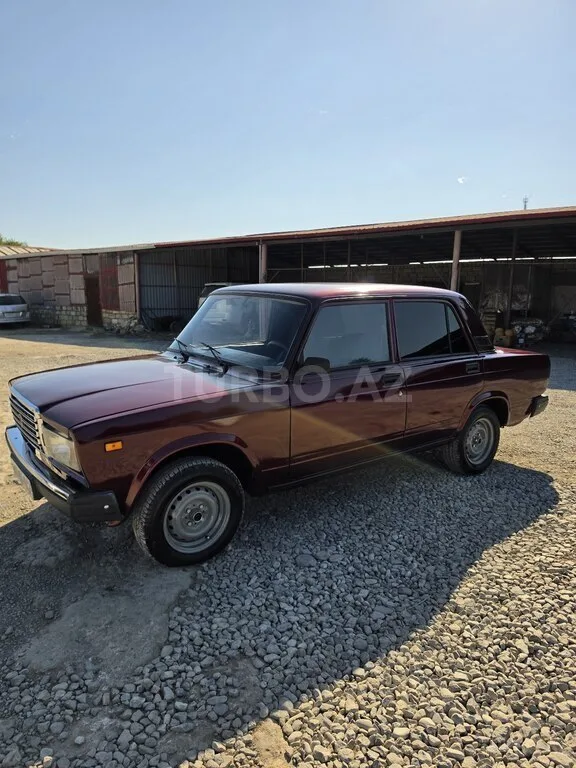 LADA (VAZ) 2107 — foto 4/4