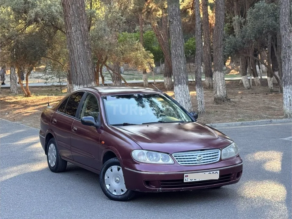 Nissan Sunny — foto 4/4