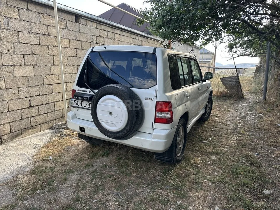 Mitsubishi Pajero io — foto 4/4
