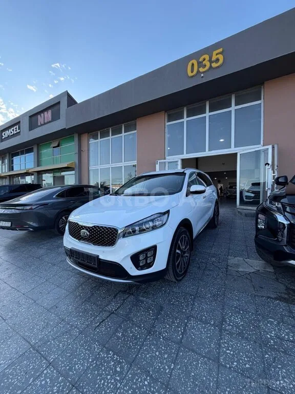Kia Sorento — foto 2/4