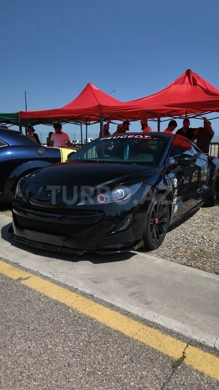 Peugeot RCZ — foto 1/4