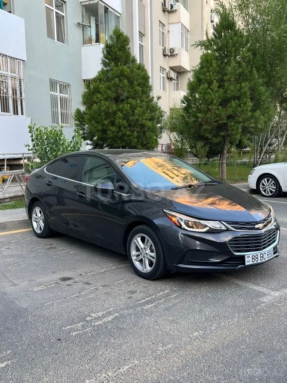 Chevrolet Cruze — фото 2/4
