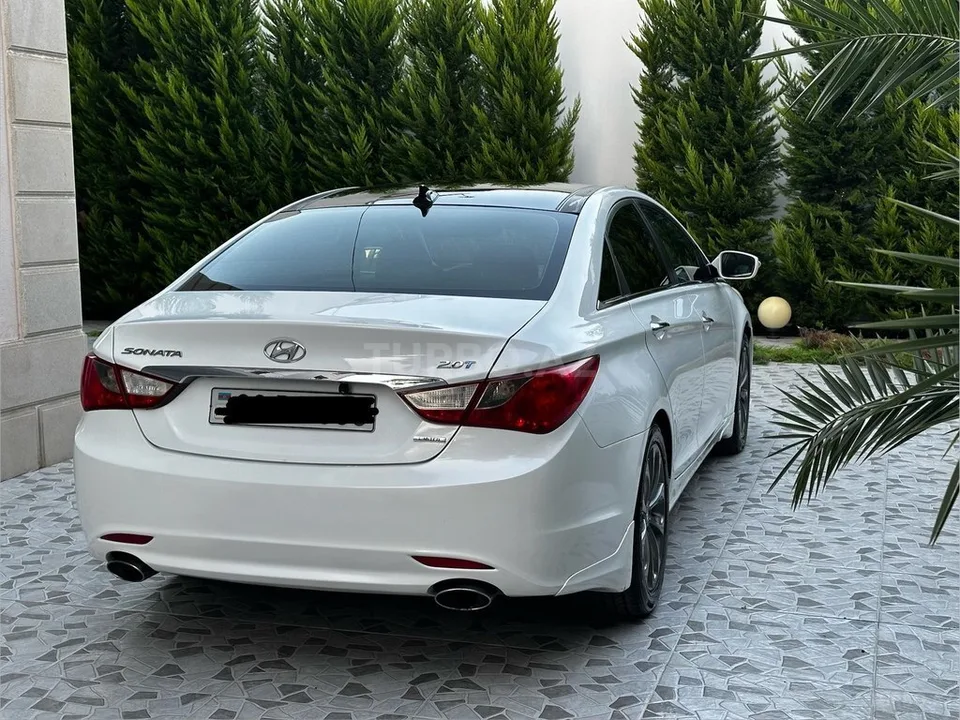 Hyundai Sonata — foto 4/4