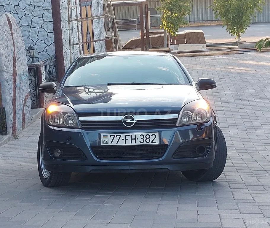 Opel Astra — foto 1/4