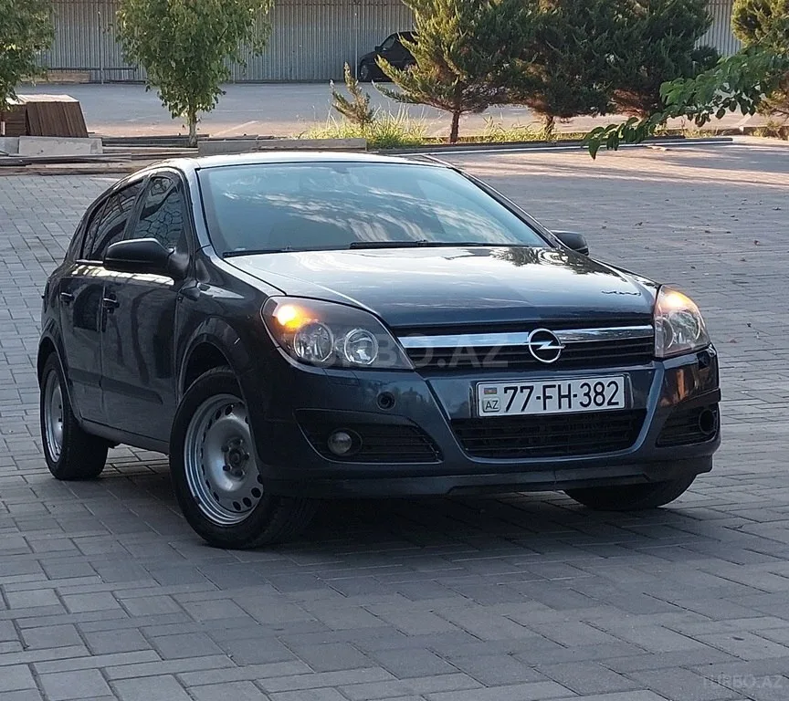 Opel Astra — foto 3/4
