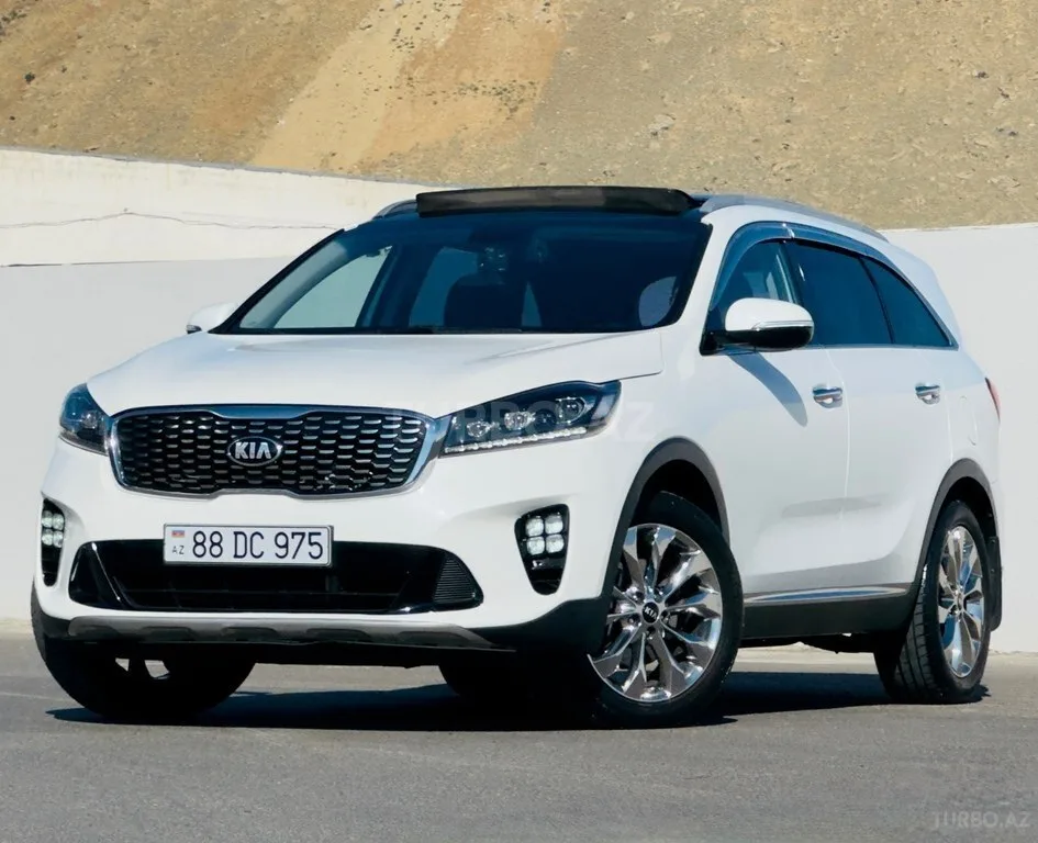 Kia Sorento — foto 1/4