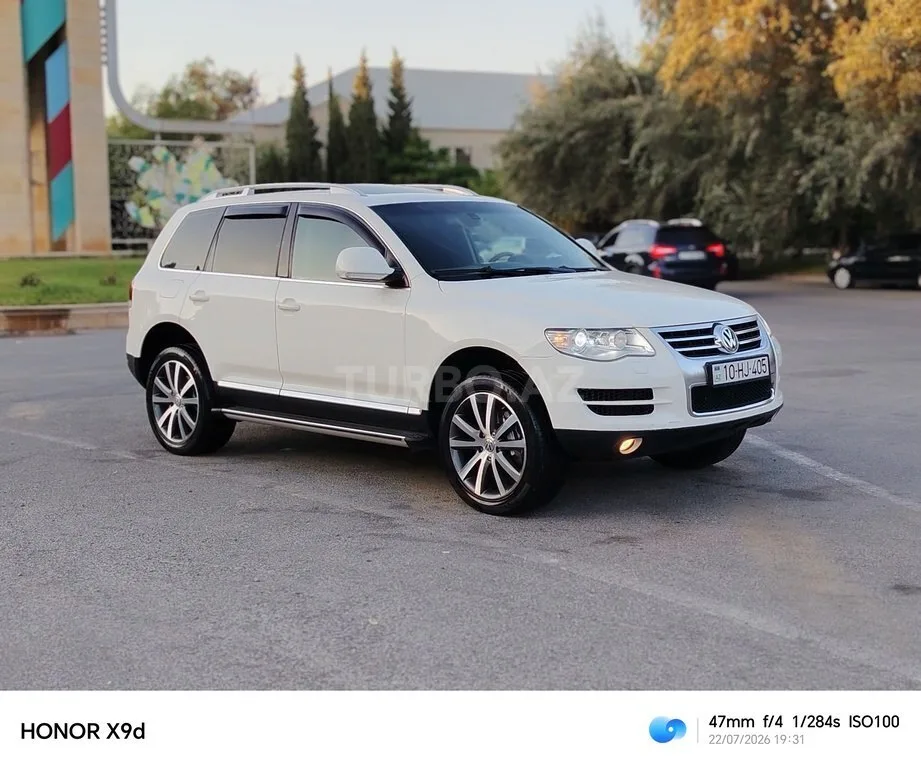 Volkswagen Touareg — foto 3/4
