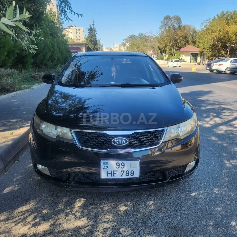 Kia Cerato — foto 1/4