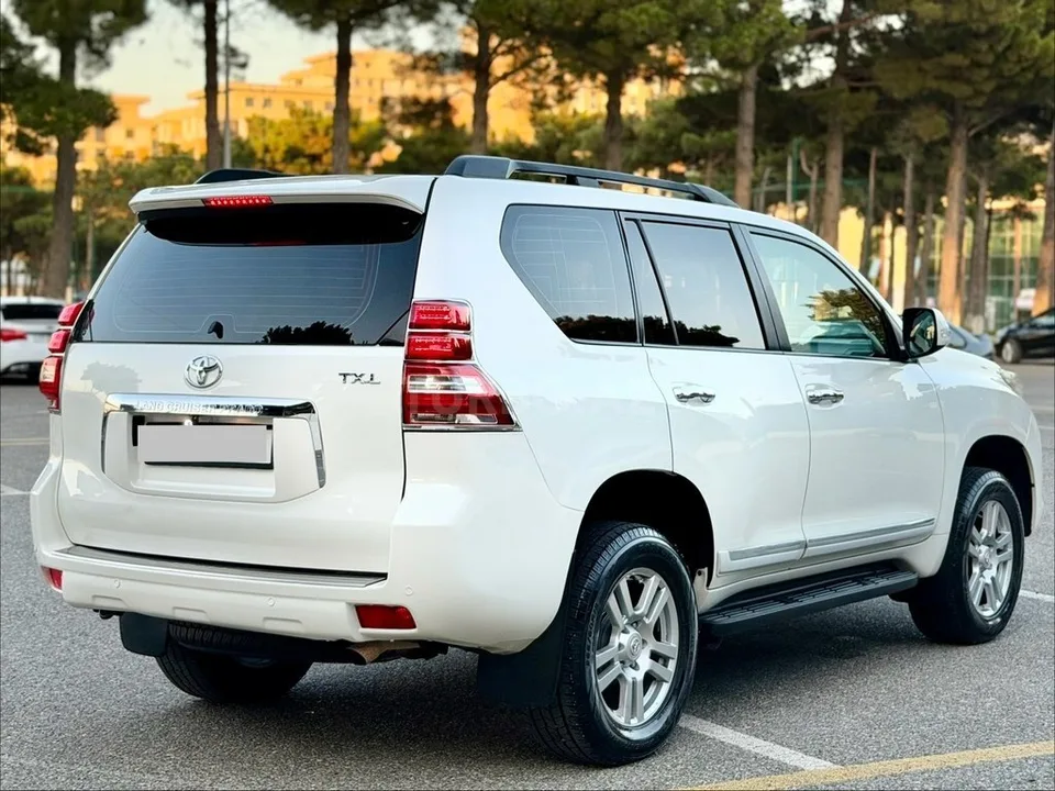 Toyota Land Cruiser Prado — foto 4/4