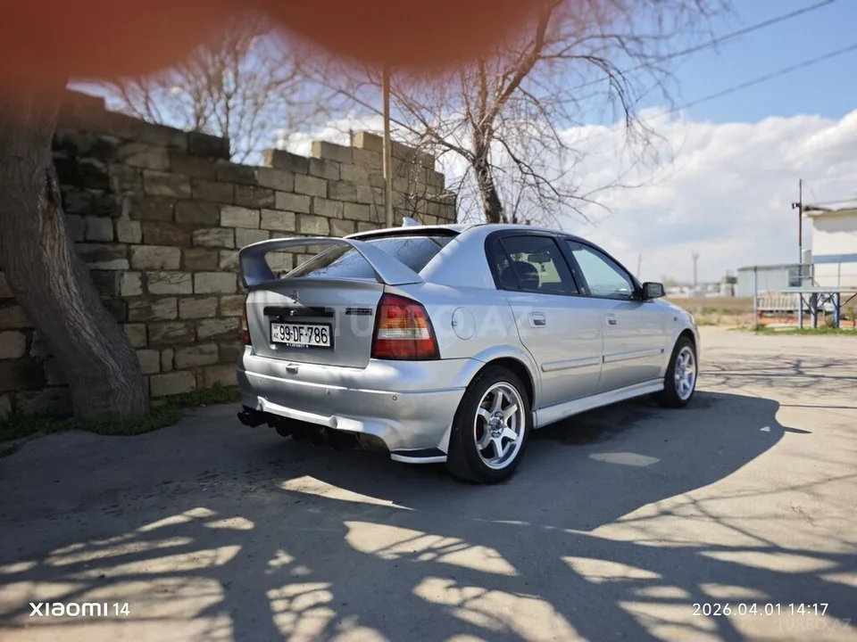 Opel Astra — foto 4/4